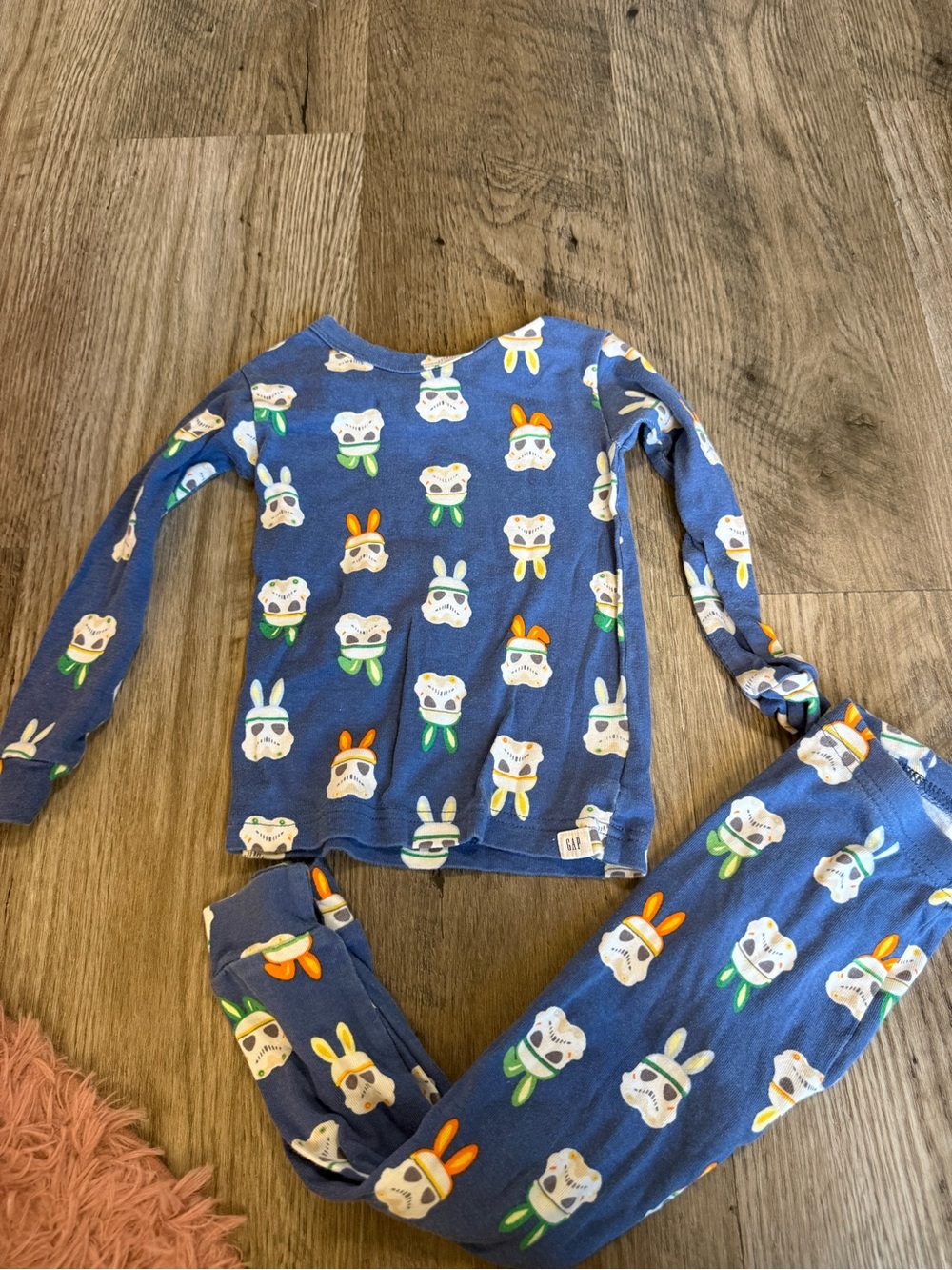 Gap Star Wars Stormtrooper Bunny Easter Pajama Set Size 3T Organic Cotton